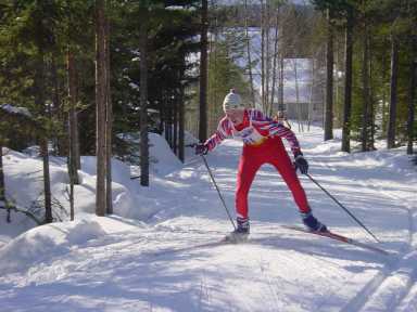 Tobias Jakobsson kämpar uppför på sista sträckan